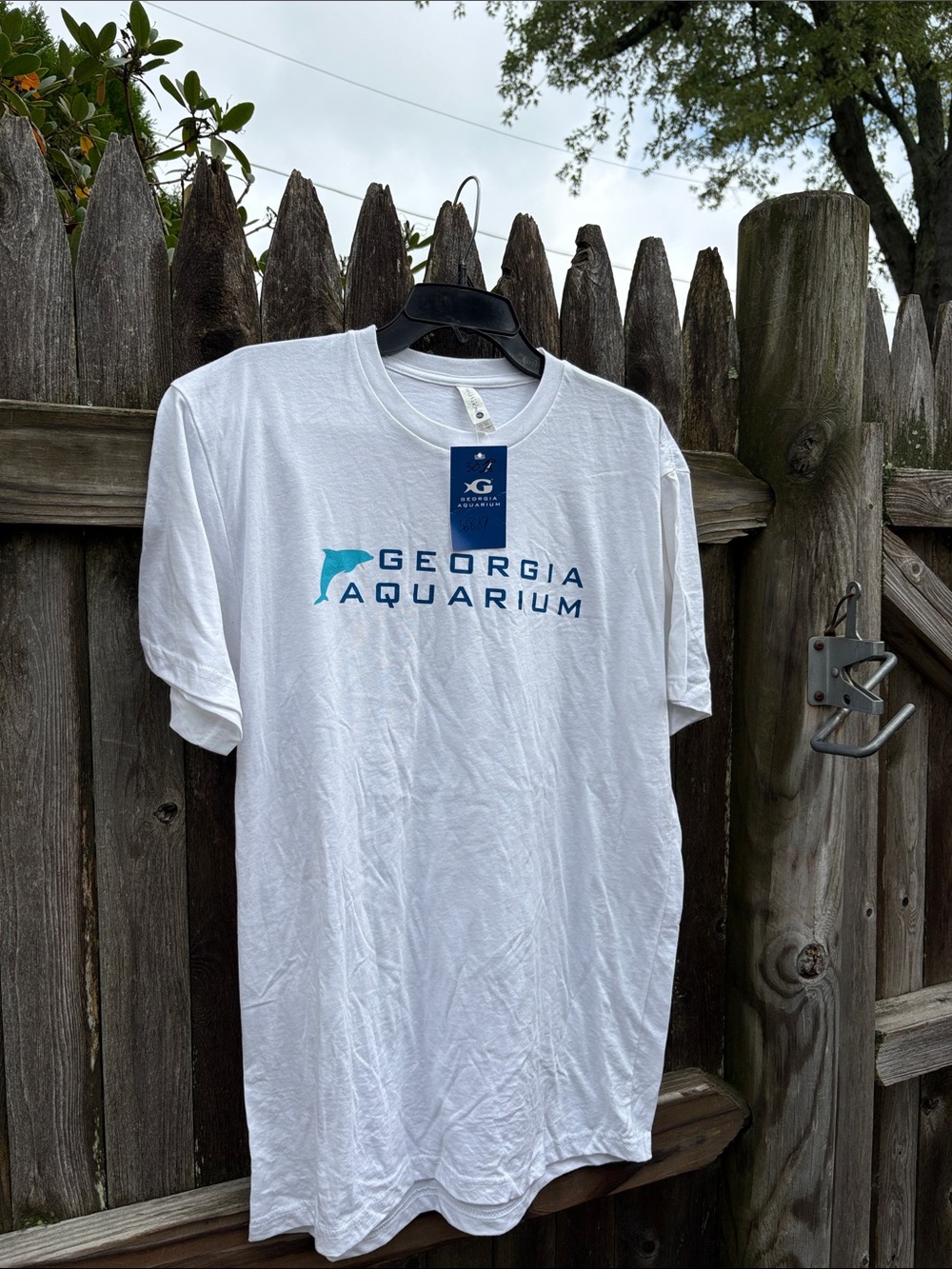 Next Level Georgia Aquarium large tee. NWT!